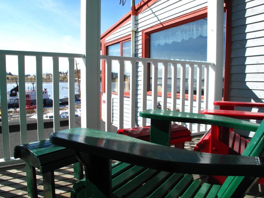Brigantine Inn Lunenburg Eksteriør bilde