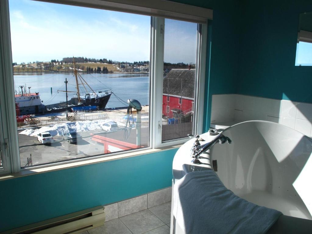 Brigantine Inn Lunenburg Rom bilde