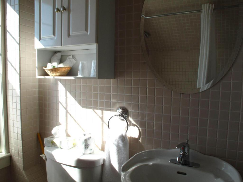 Brigantine Inn Lunenburg Rom bilde